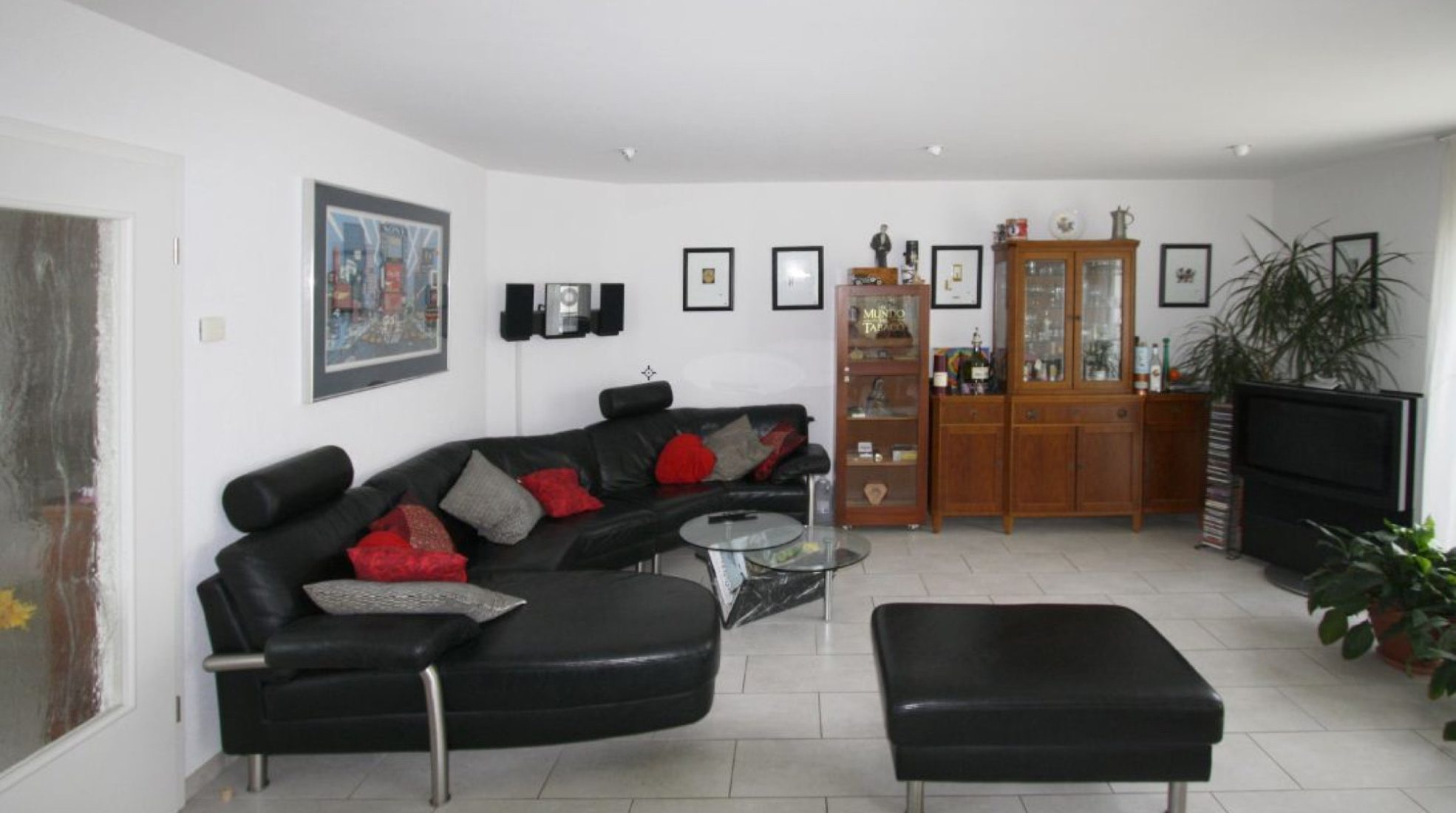 2_wohnzimmer_bearbeitet
